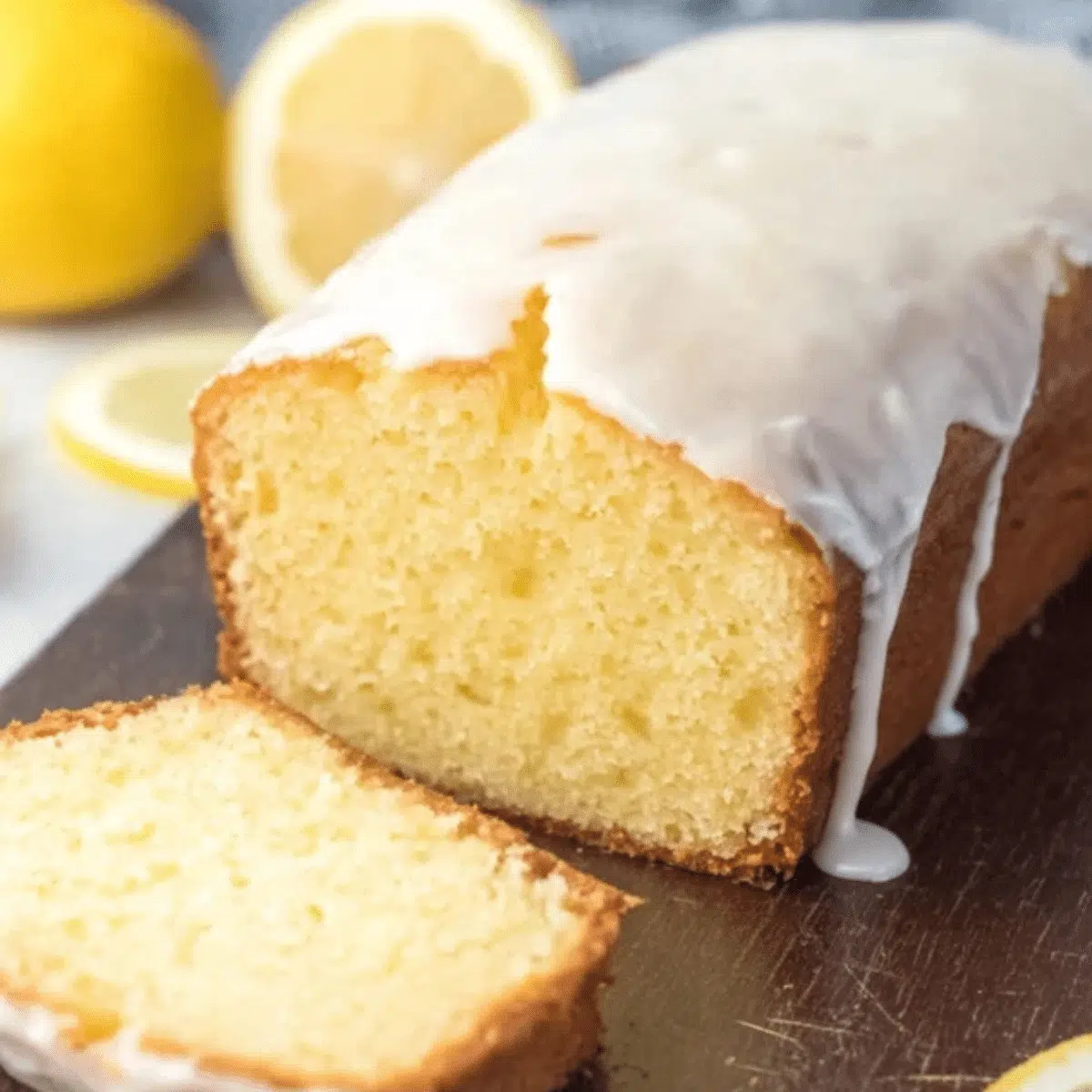 Starbucks copycat lemon loaf with white glaze